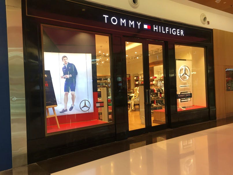 tommy hilfiger quest mall