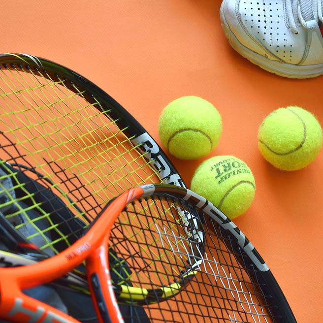 Tennis,Tennis racket,Tennis Equipment,Racket,Strings,Sports equipment,Racquet sport,Tennis racket accessory,Tennis ball,Tennis court