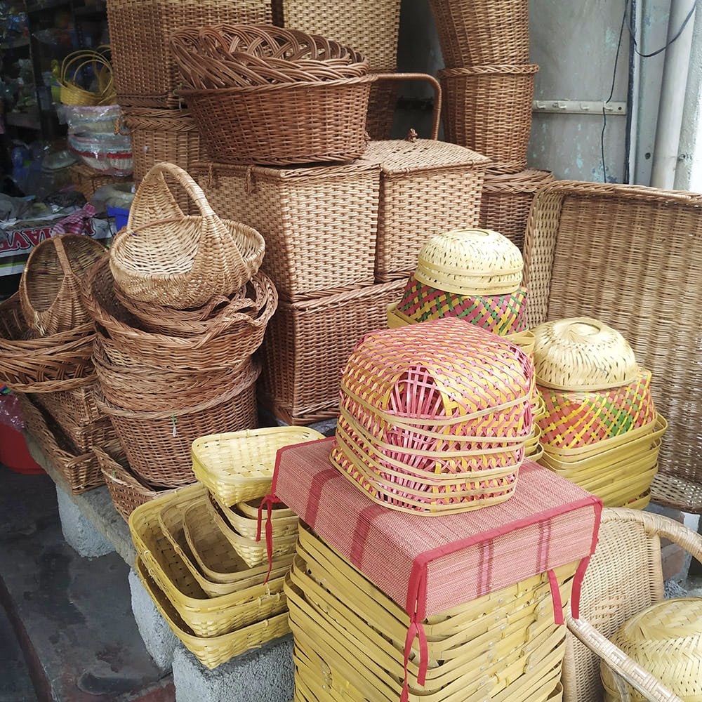 Storage basket,Basket,Wicker,Picnic basket,Home accessories,Gift basket