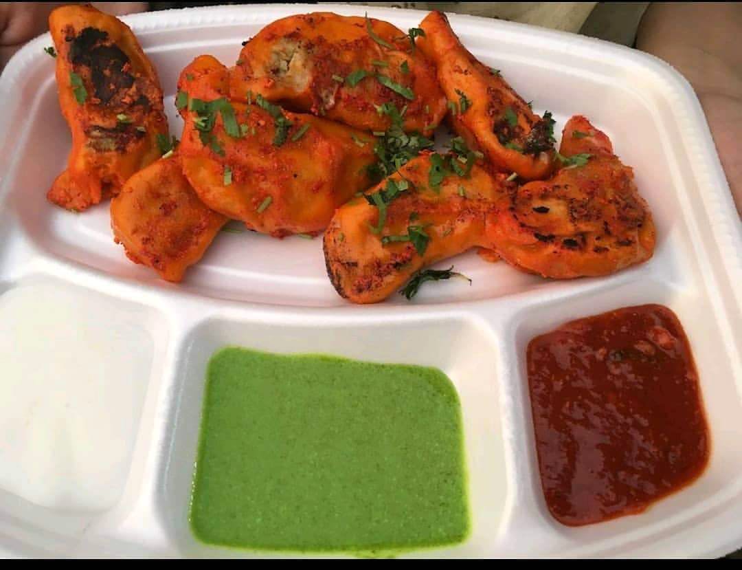 Dish,Cuisine,Food,Ingredient,Pakora,Lunch,Fried food,Chicken 65,Tandoori chicken,Produce