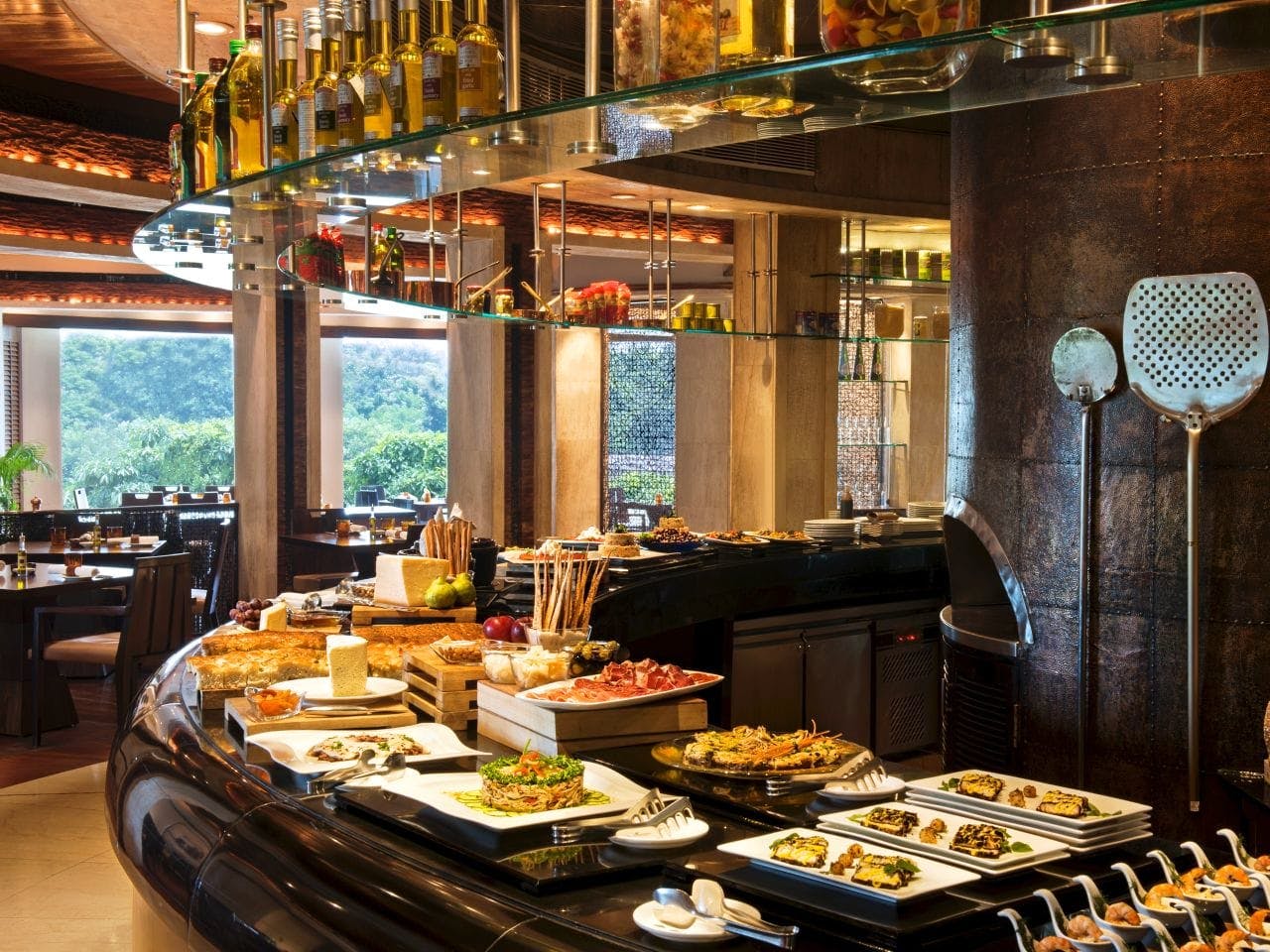 Meal,Brunch,Buffet,Room,Interior design,Table,Building,Cuisine,Food,Restaurant