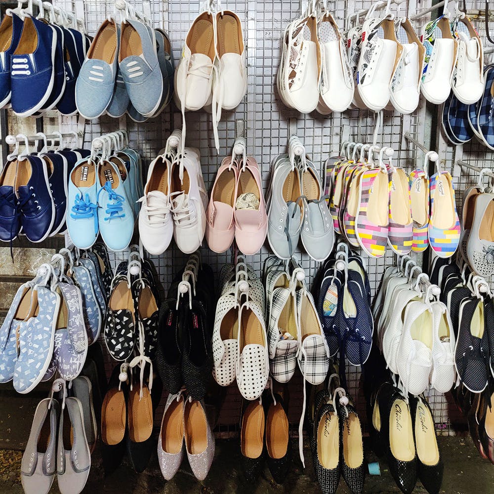 Footwear,Shoe,Sandal,Collection,Plimsoll shoe,Selling,Slipper,Ballet shoe