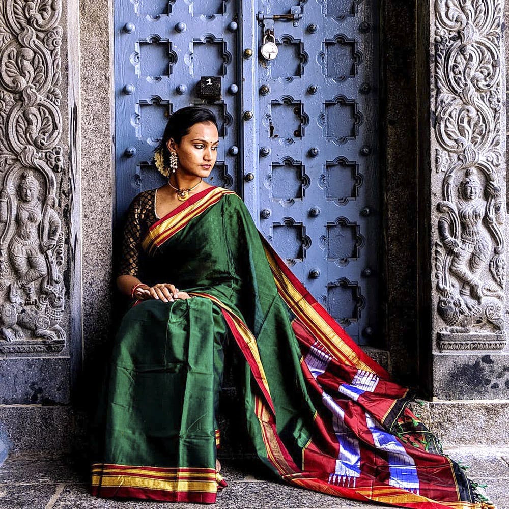 Clothing,Sari,Green,Maroon,Formal wear,Silk,Fashion model,Embroidery,Blouse,Textile