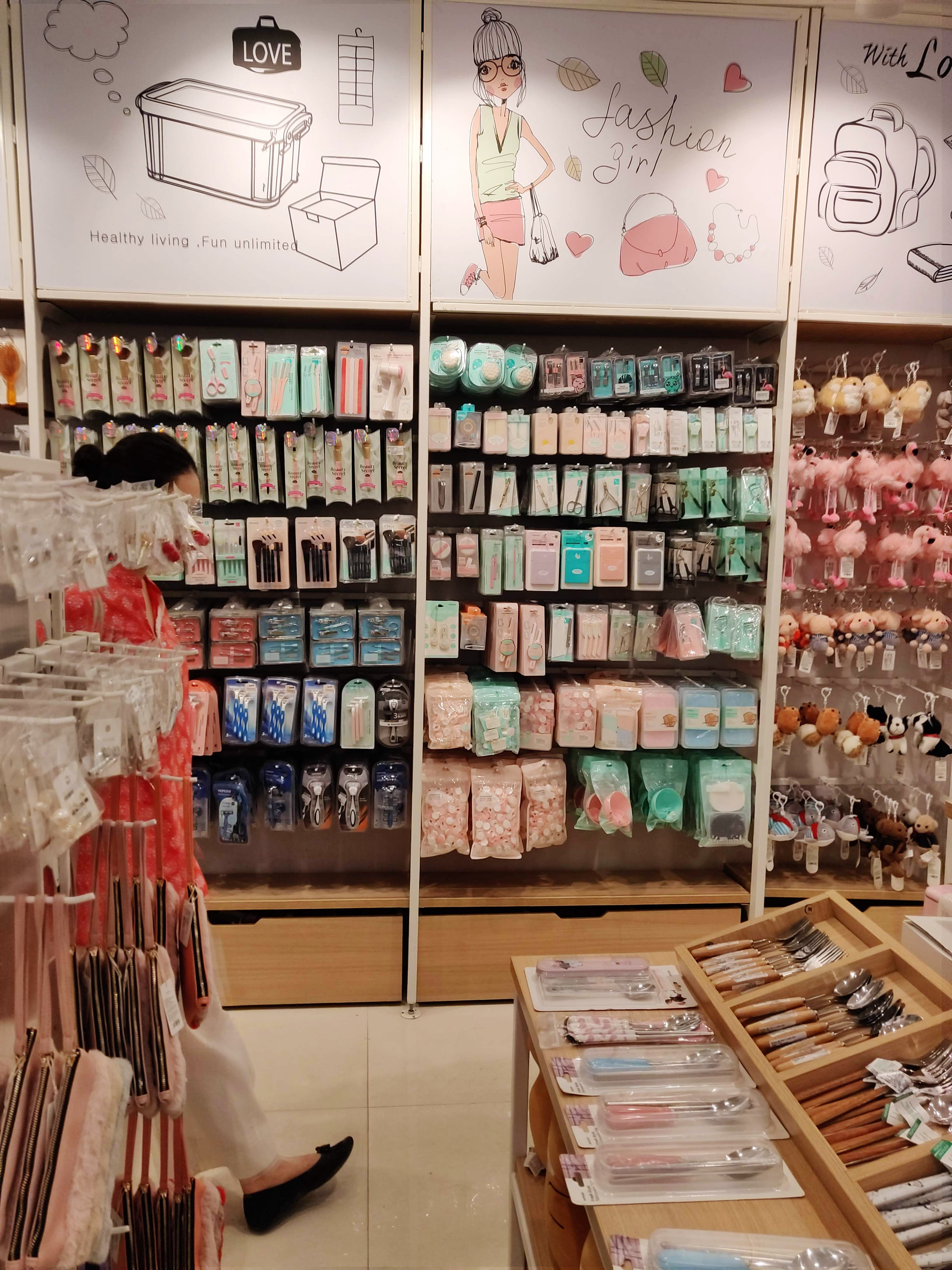 Mumuso GK 1: Buy Korean Stationery & Accessories I LBB Delhi