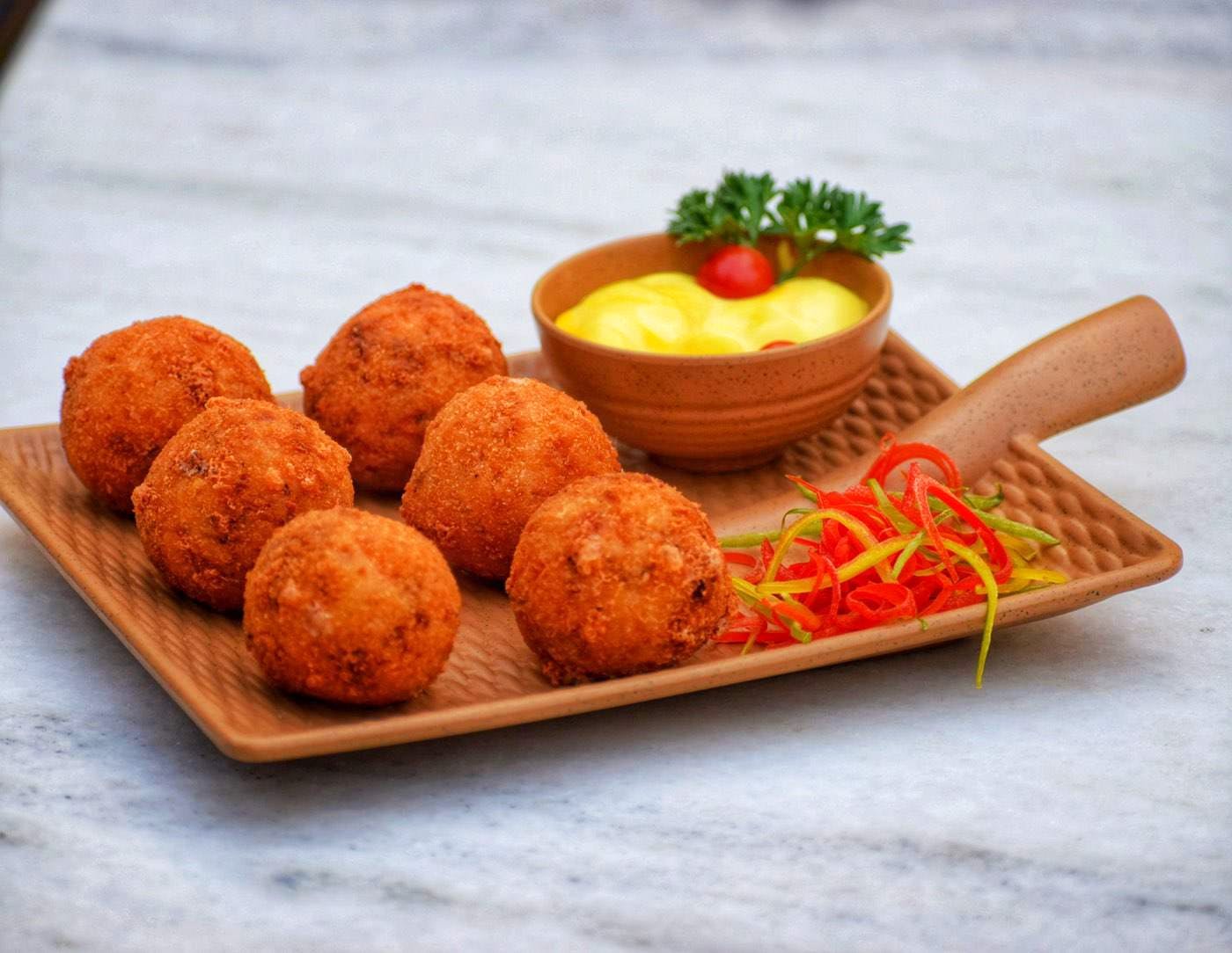 Dish,Food,Cuisine,Meatball,Ingredient,Prawn ball,Kofta,Fish ball,Pommes dauphine,Croquette