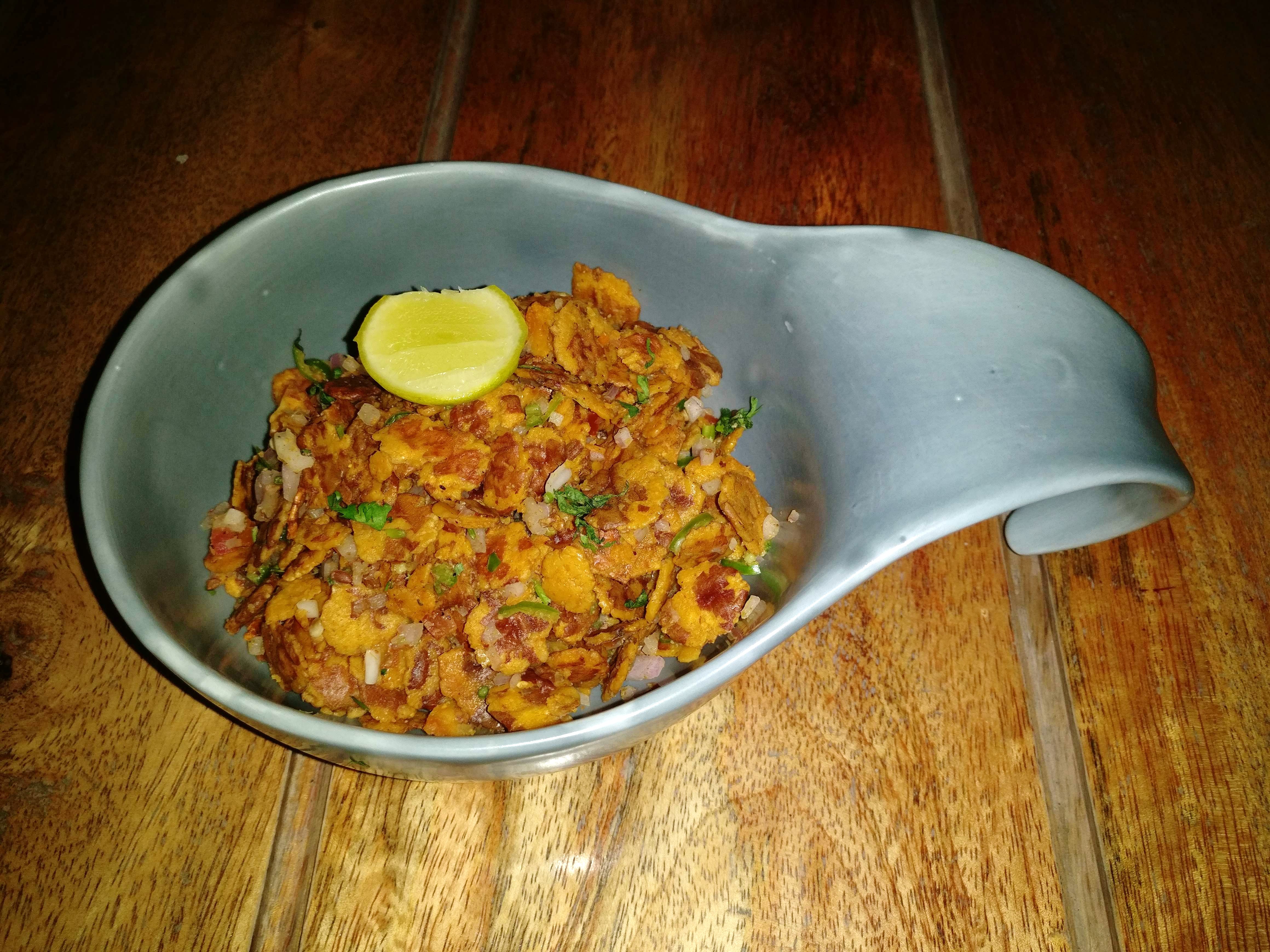 Dish,Food,Cuisine,Ingredient,Produce,Biryani,Staple food,Jollof rice,Thai fried rice,Hyderabadi biriyani