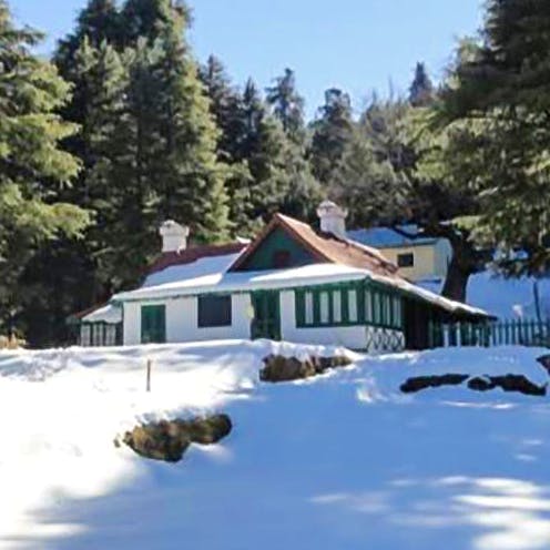 Snow,Home,Property,House,Winter,Cottage,Real estate,Hill station,Tree,Building