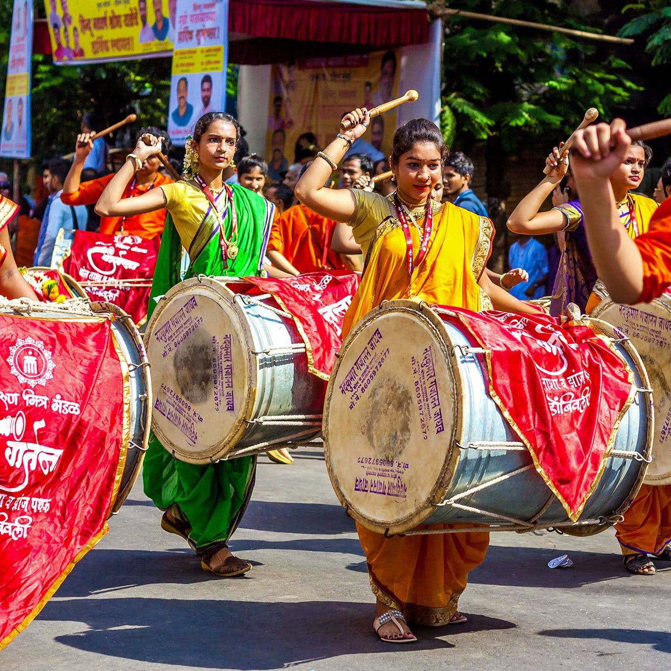 Drum,Event,Membranophone,Festival,Dhol,Folk dance,Tradition,Musical instrument,Dance,Dhak