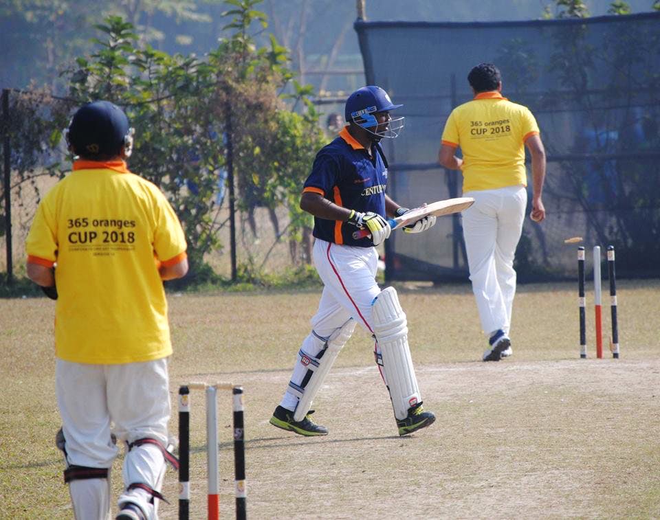 Sports,Cricket,Sports equipment,Bat-and-ball games,Player,First-class cricket,Team sport,Cricketer,Ball game,Sport venue