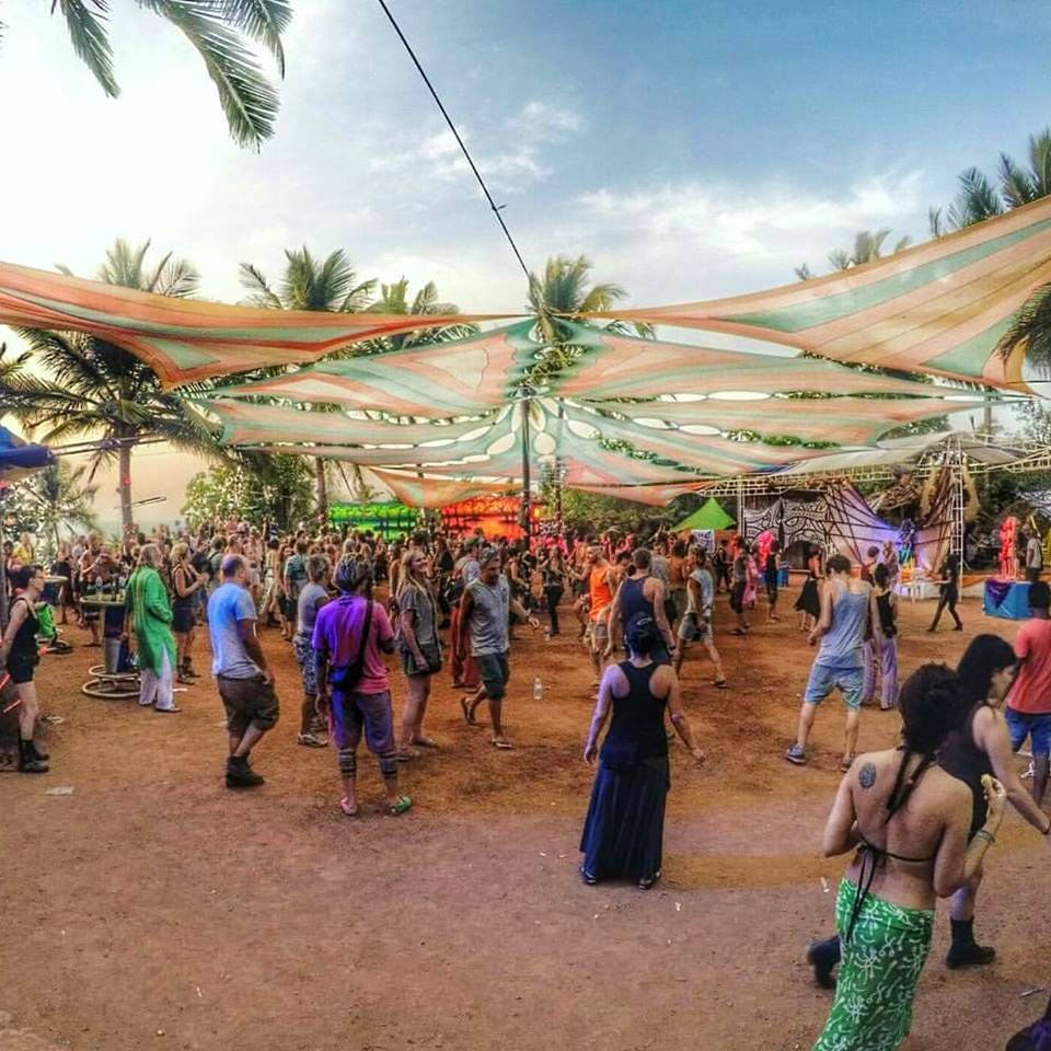 People,Crowd,Community,Event,Fun,Tree,Pole,Dance,Plant,Festival
