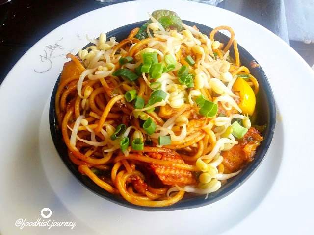 Dish,Food,Cuisine,Spaghetti,Naporitan,Ingredient,Capellini,Noodle,Chow mein,Italian food