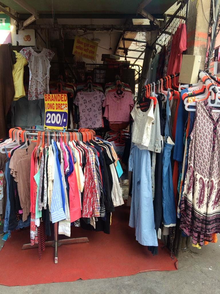 Guide To Shopping In Rohini Sector 7 Market