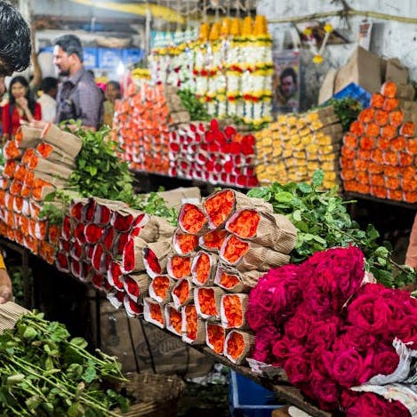 Market,Selling,Marketplace,Natural foods,Public space,Local food,Vegetable,Bazaar,Whole food,Plant