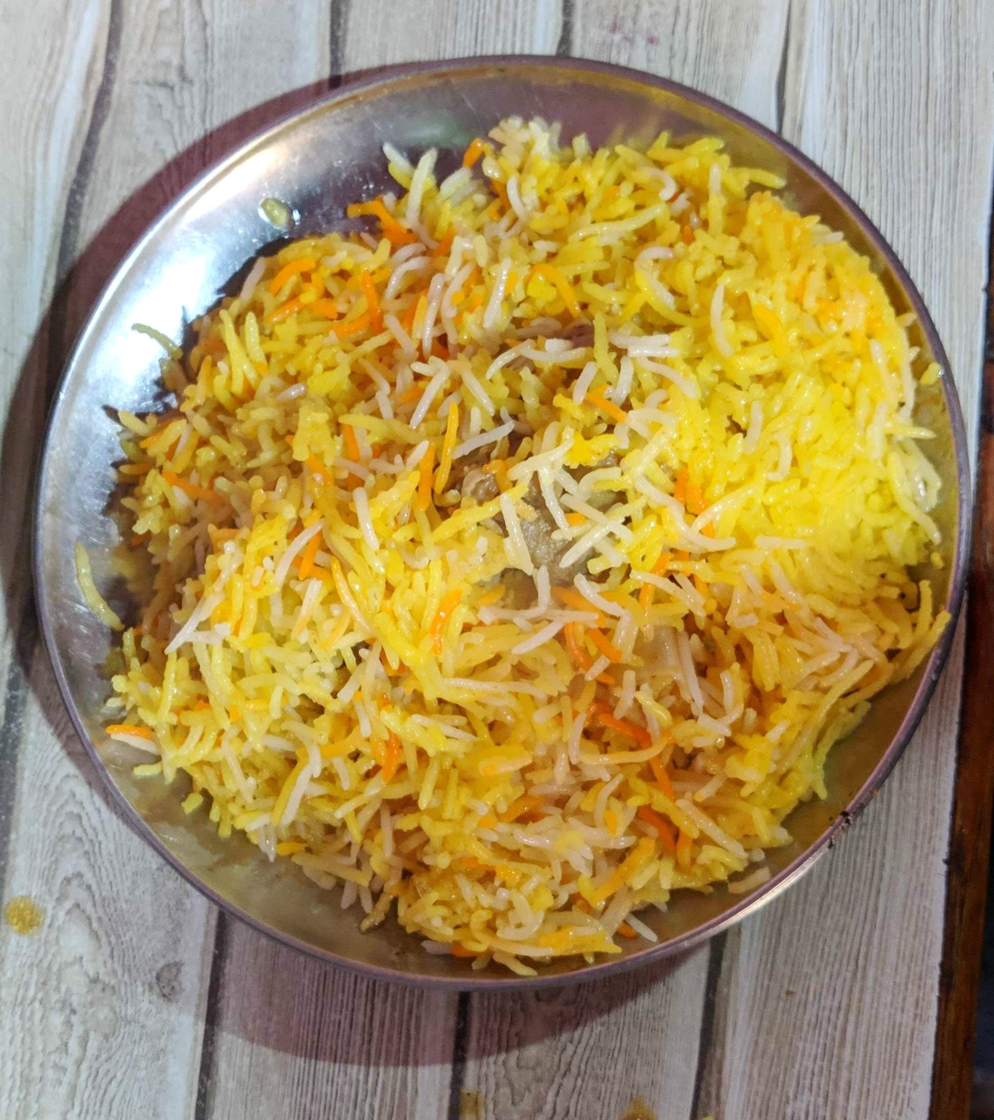 Dish,Food,Ingredient,Cuisine,Hyderabadi biriyani,Saffron rice,Recipe,Spanish rice,Basmati,Side dish
