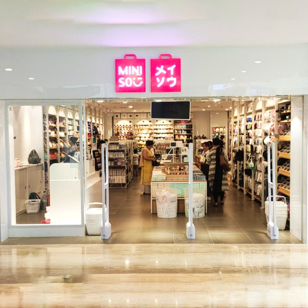  Shop  At MINISO  Ardee Mall Gurgaon LBB Delhi