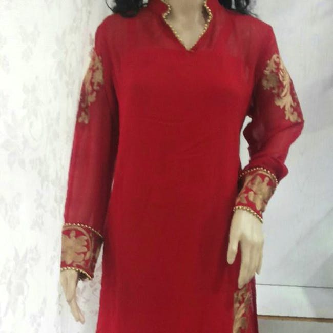 Clothing,Maroon,Red,Sleeve,Formal wear,Dress,Neck,Embroidery,Fashion design,Pattern