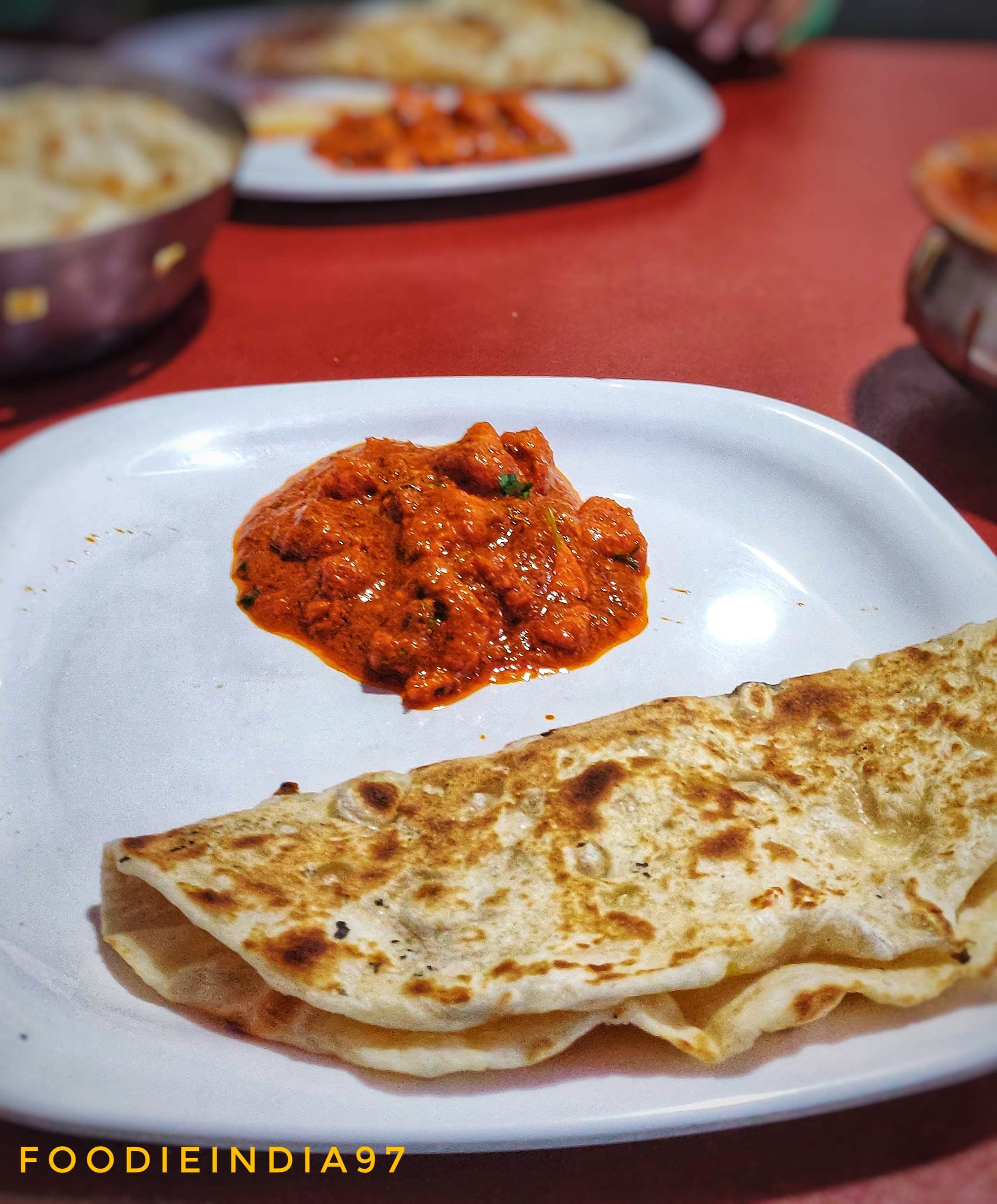 Spicy Butter Chicken & Tandoori Roti Are Their Must-Haves!