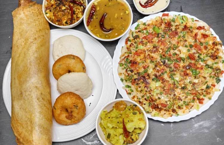 Dish,Food,Cuisine,Ingredient,Produce,Kulcha,Meal,Staple food,Uttapam,Indian cuisine