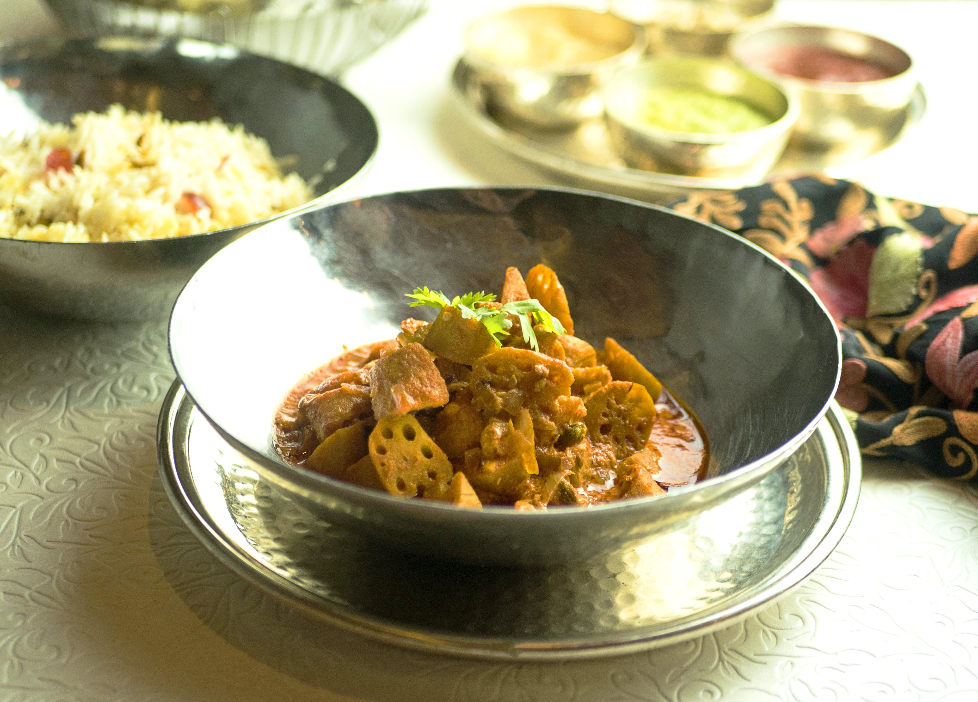 Dish,Food,Cuisine,Ingredient,Curry,Vindaloo,Meat,Produce,Staple food,Recipe