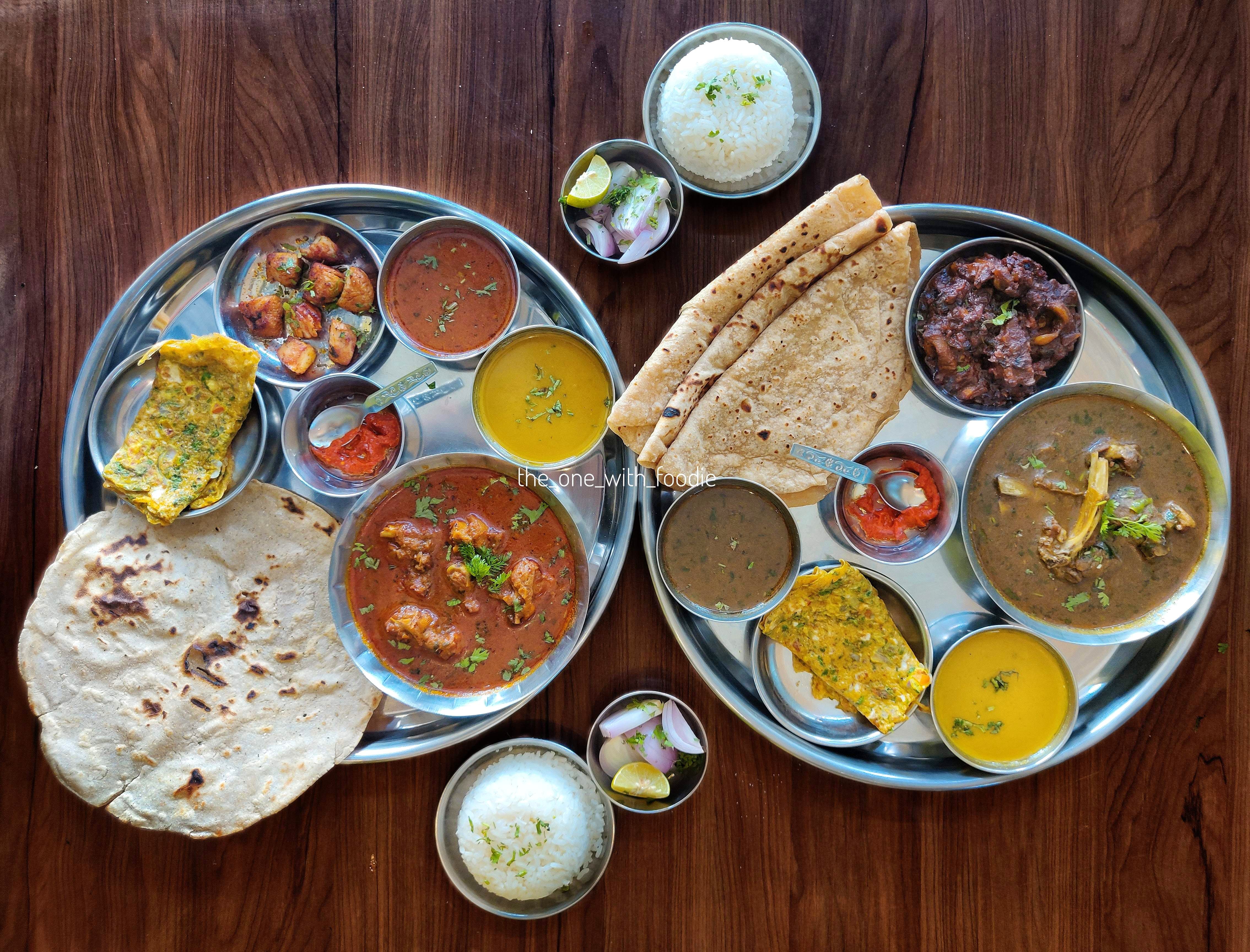 Dish,Food,Cuisine,Meal,Ingredient,Punjabi cuisine,Brunch,Produce,Indian cuisine,Chapati