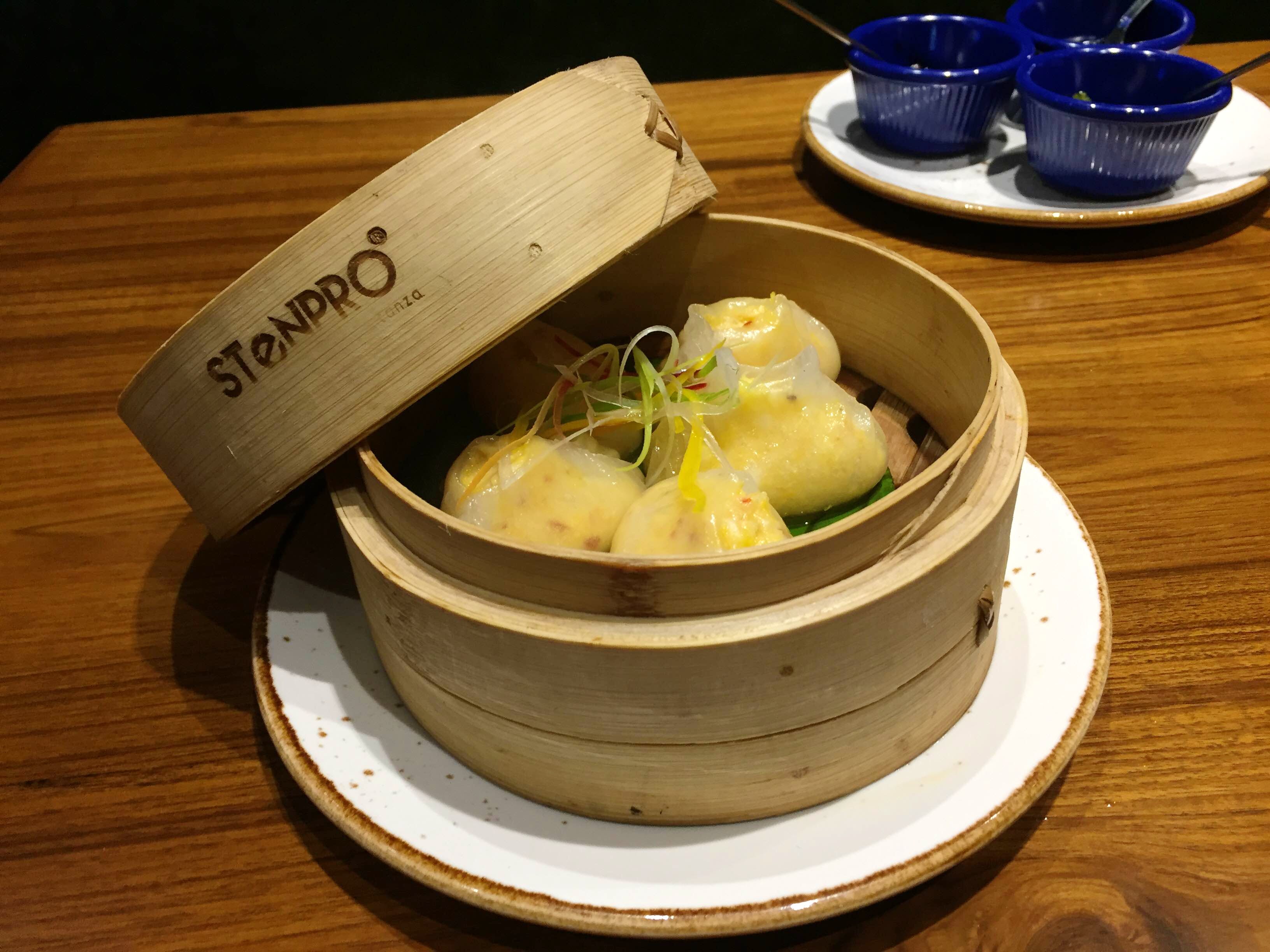 Dish,Food,Cuisine,Shumai,Dim sim,Dim sum,Dumpling,Ingredient,Xiaolongbao,Wonton