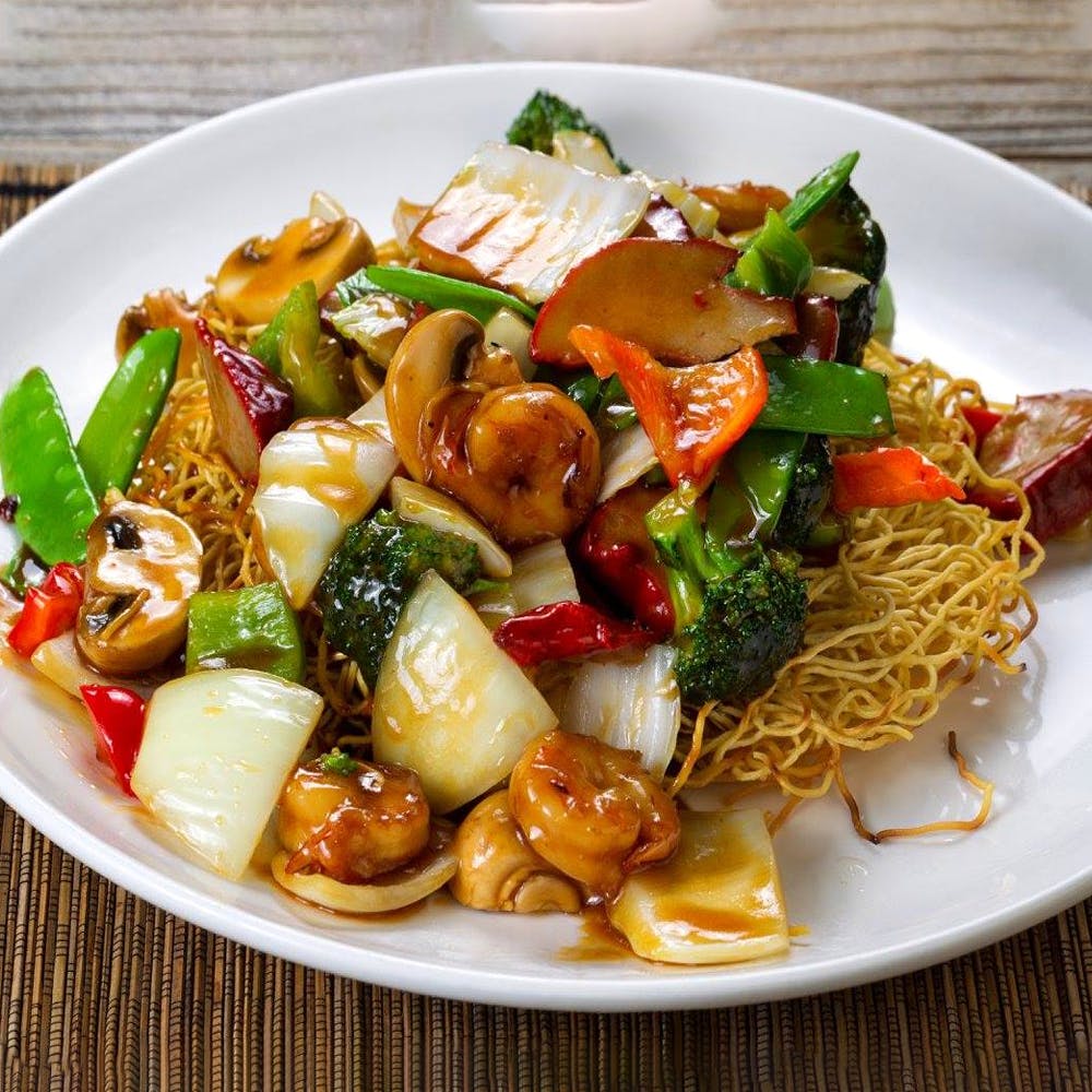 Dish,Food,Cuisine,Ingredient,Drunken noodles,Meat,Chinese food,Produce,Kung pao chicken,Vegetarian food