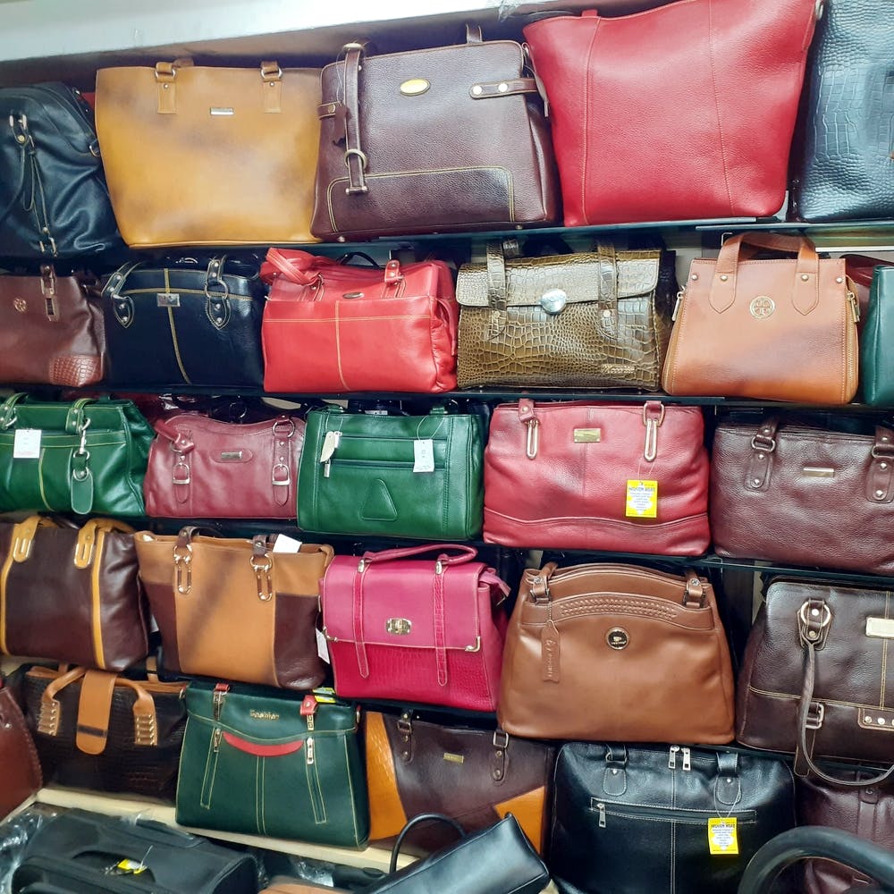 leather bag shop near me