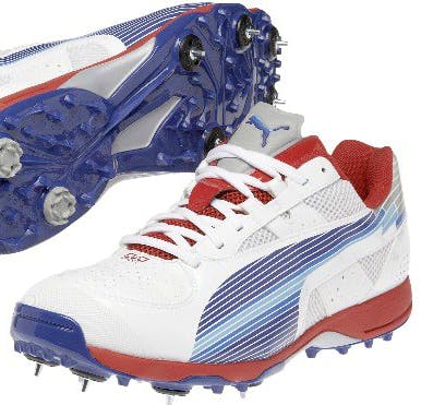 Shoe,Footwear,Outdoor shoe,Running shoe,Athletic shoe,Walking shoe,Cleat,Cross training shoe,Electric blue,Sneakers