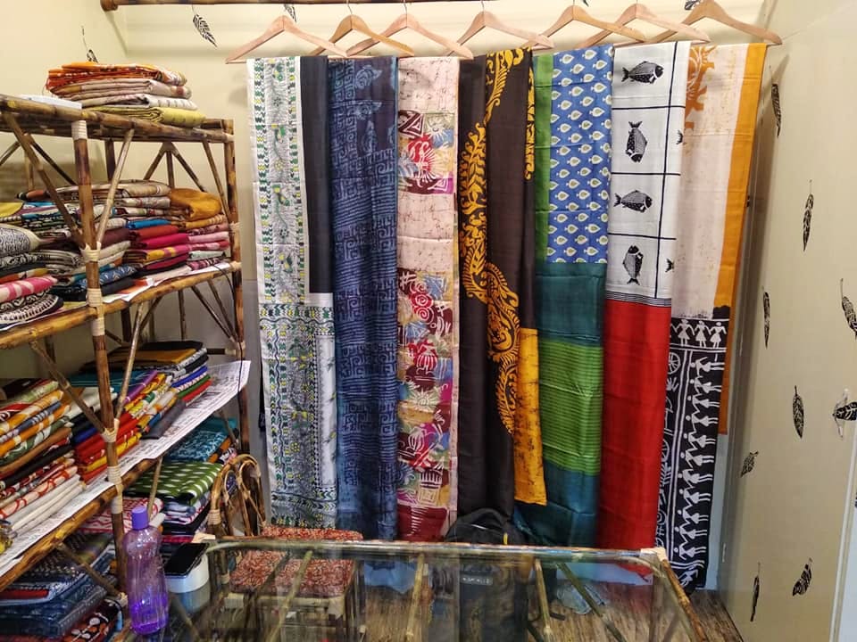 Get Hand Printed Sarees From Ramdhanu Boutique| LBB, Kolkata