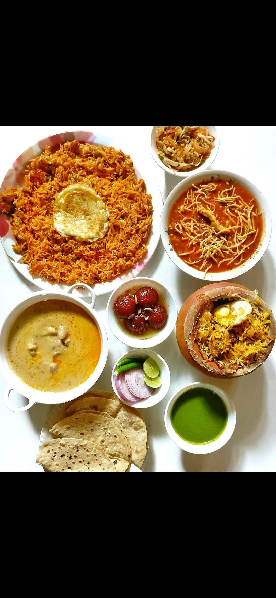 Dish,Food,Cuisine,Ingredient,Meal,Indian cuisine,Sindhi cuisine,Biryani,Produce,Recipe
