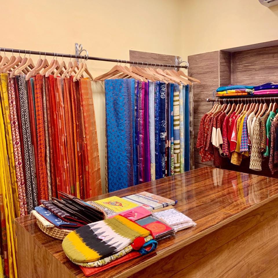 Lady Garment Store Design & Decoration. Kolkata, India 