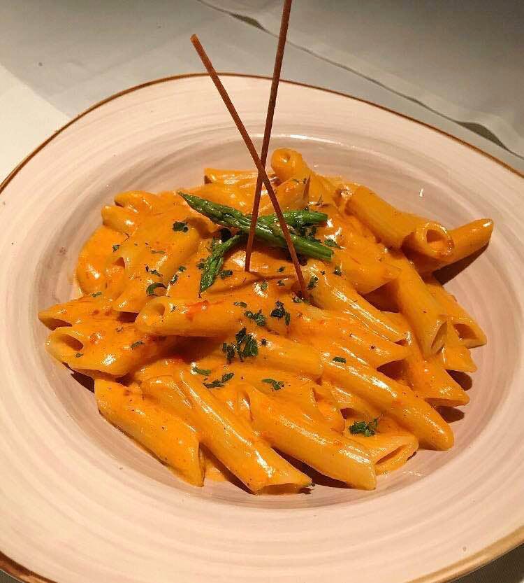 Food,Cuisine,Penne,Penne alla vodka,Dish,Ingredient,Comfort food,Italian food,Macaroni and cheese,Mostaccioli