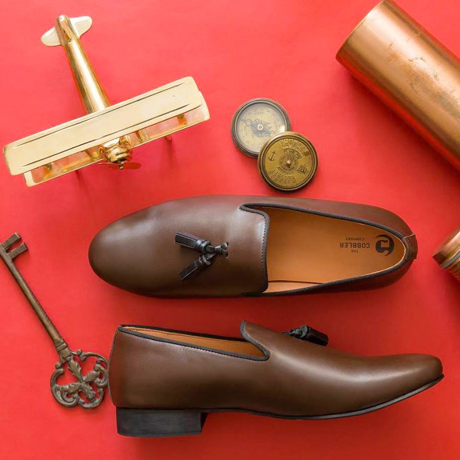 Footwear,Shoe,Household supply,Metal