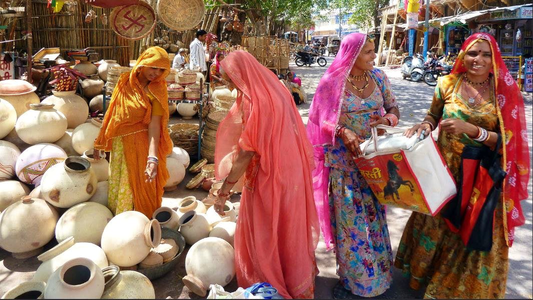 Selling,Public space,Market,Marketplace,Bazaar,Tradition,Ritual