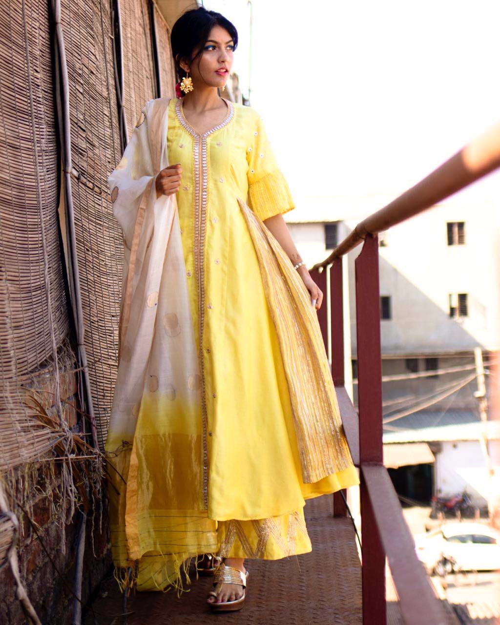 Designer Ethnic Gowns Online In Delhi - House of Surya