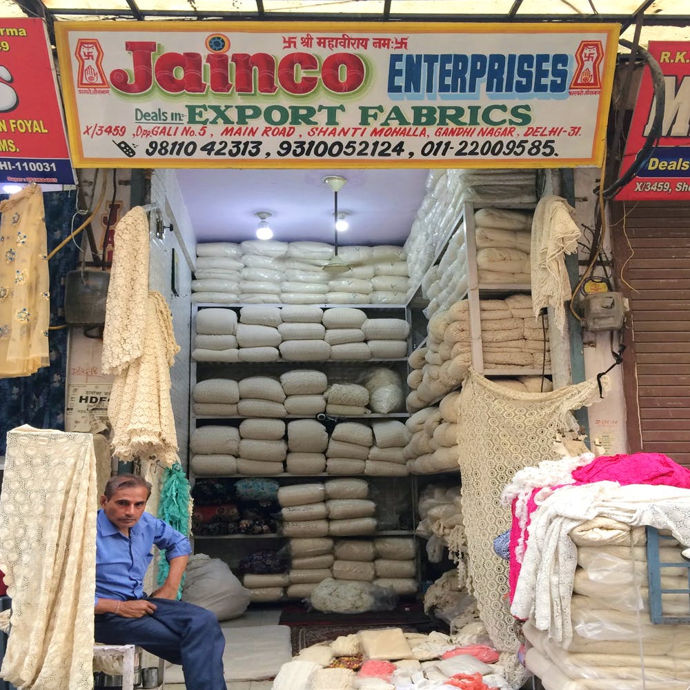 थर्सडे का सीलमपुर पटरी मार्केट 😎 | Seelampur Market Delhi | Seelampur  Thursday Patri Market | - YouTube