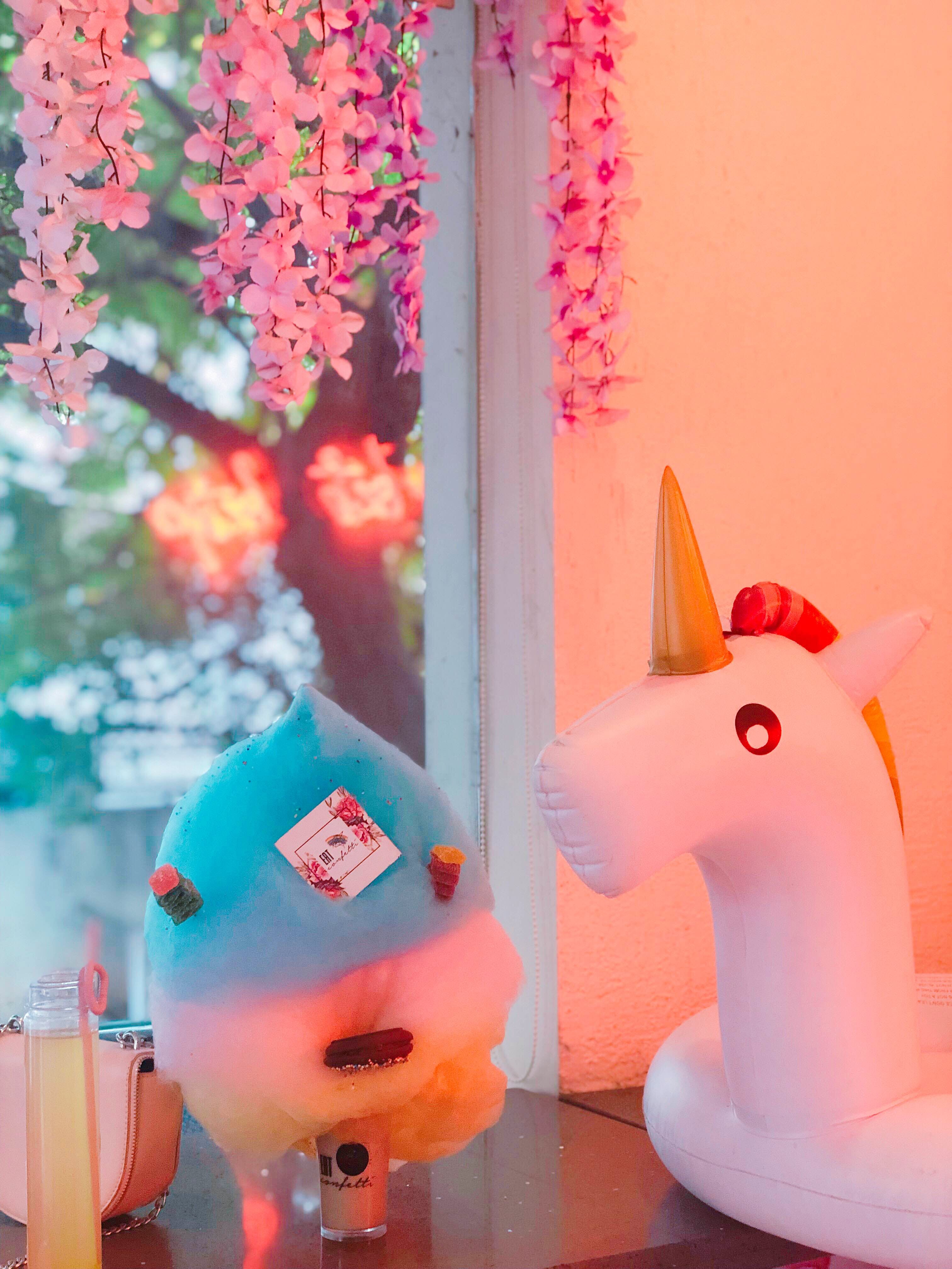 Love All Things Confetti, Candy Floss And Unicorn ? 
Head Over To Eat Confetti