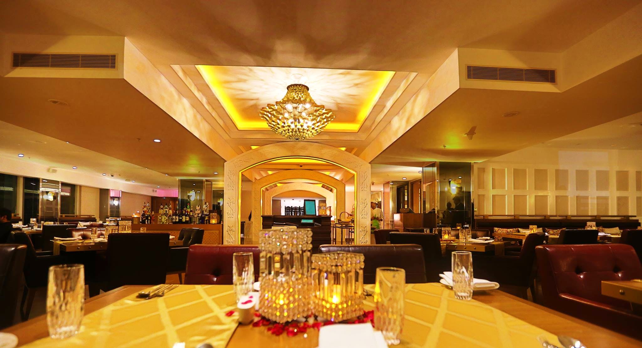 Restaurant,Function hall,Building,Ceiling,Interior design,Room,Hotel,Banquet,Lobby,Resort