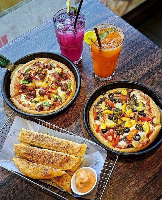 Order Pizza for Delivery from Pizza Hut India | Pizza Hut IN