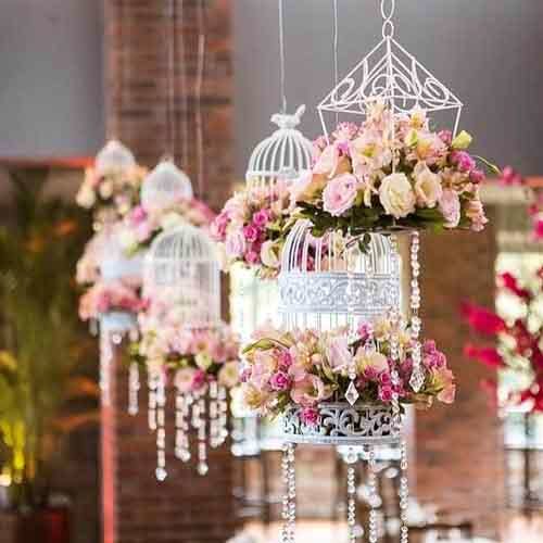 Pink,Flower Arranging,Floristry,Floral design,Flower,Centrepiece,Product,Lighting,Plant,Cut flowers