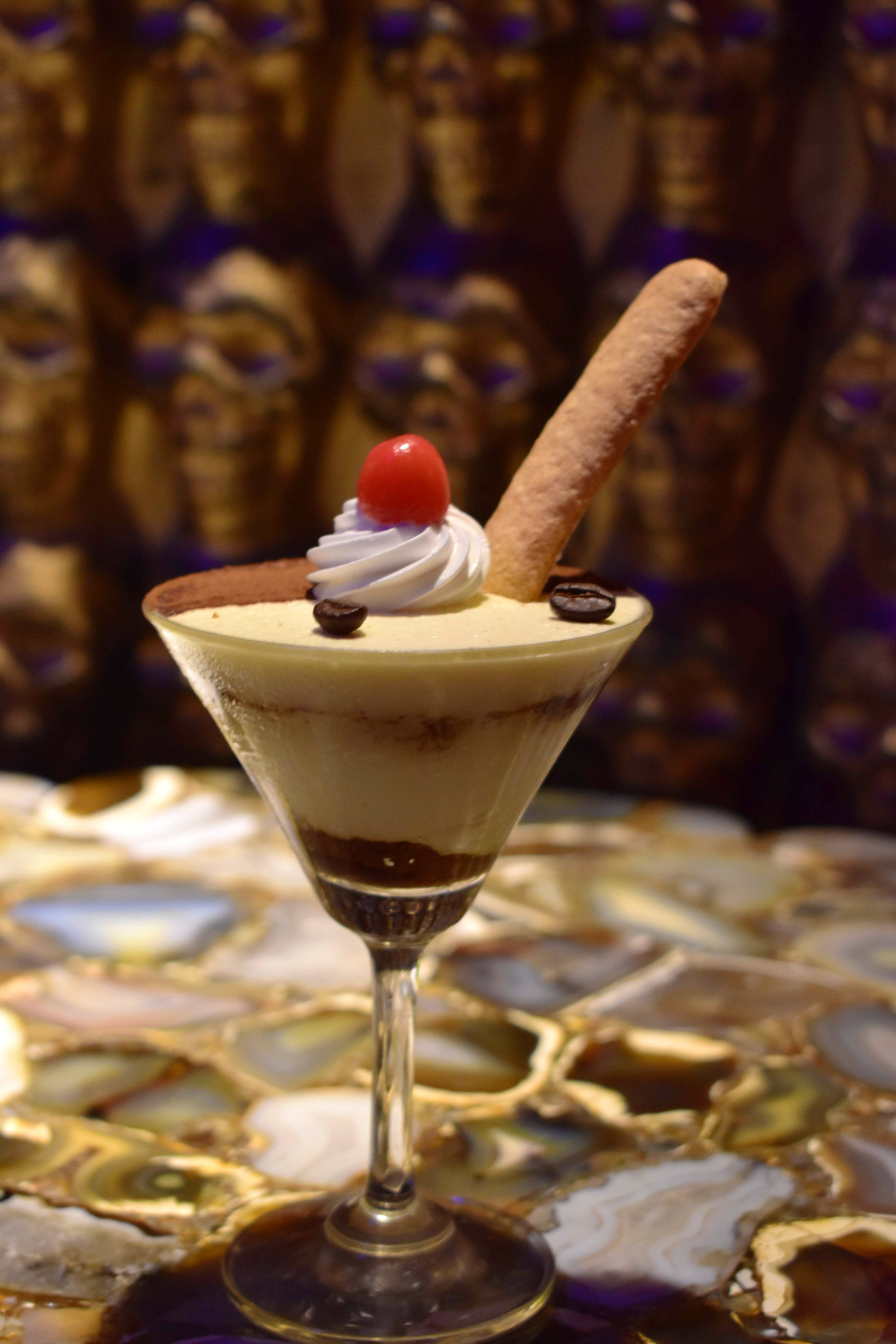 Food,Dessert,Cuisine,Sundae,Irish cream,Frozen dessert,Drink,Dish,Cream,Ingredient