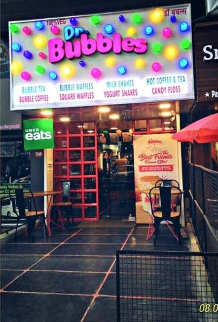 salvar mediodía dentista Bubble Tea, Yogurt Shakes & More At This Super Cool Store, Dr Bubbles | LBB