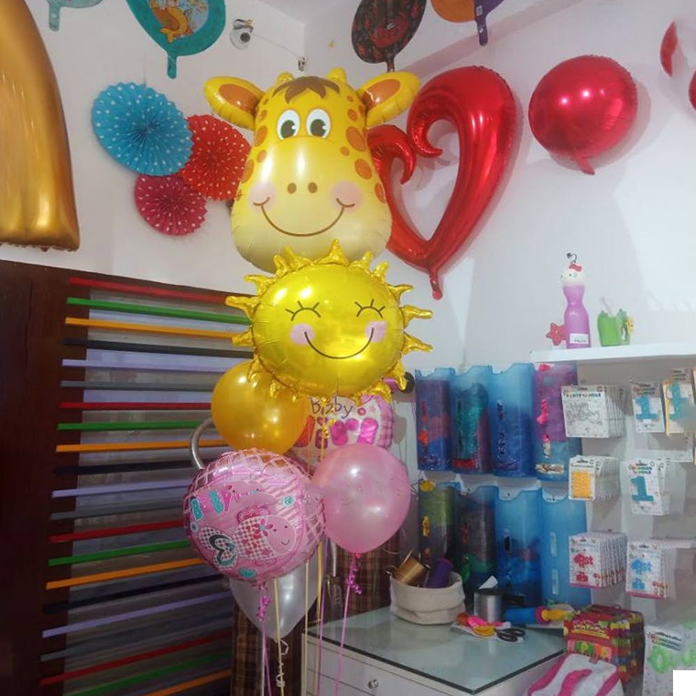 Balloon,Party supply,Toy,Party