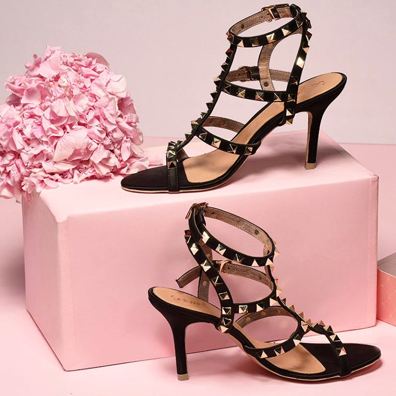 Footwear,High heels,Sandal,Shoe,Pink,Leg,Basic pump,Bridal shoe,Fashion accessory,Foot