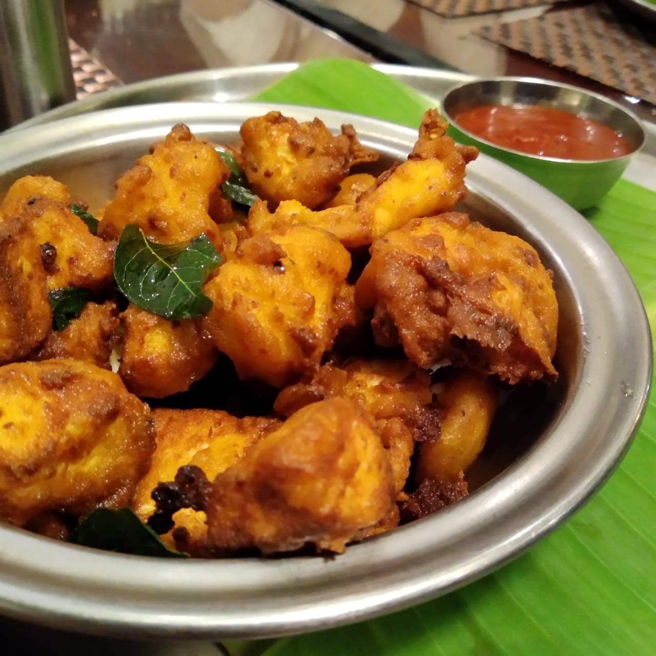 Dish,Food,Cuisine,Fried food,Ingredient,Pakora,Produce,Bhajji,Staple food,Chicken meat
