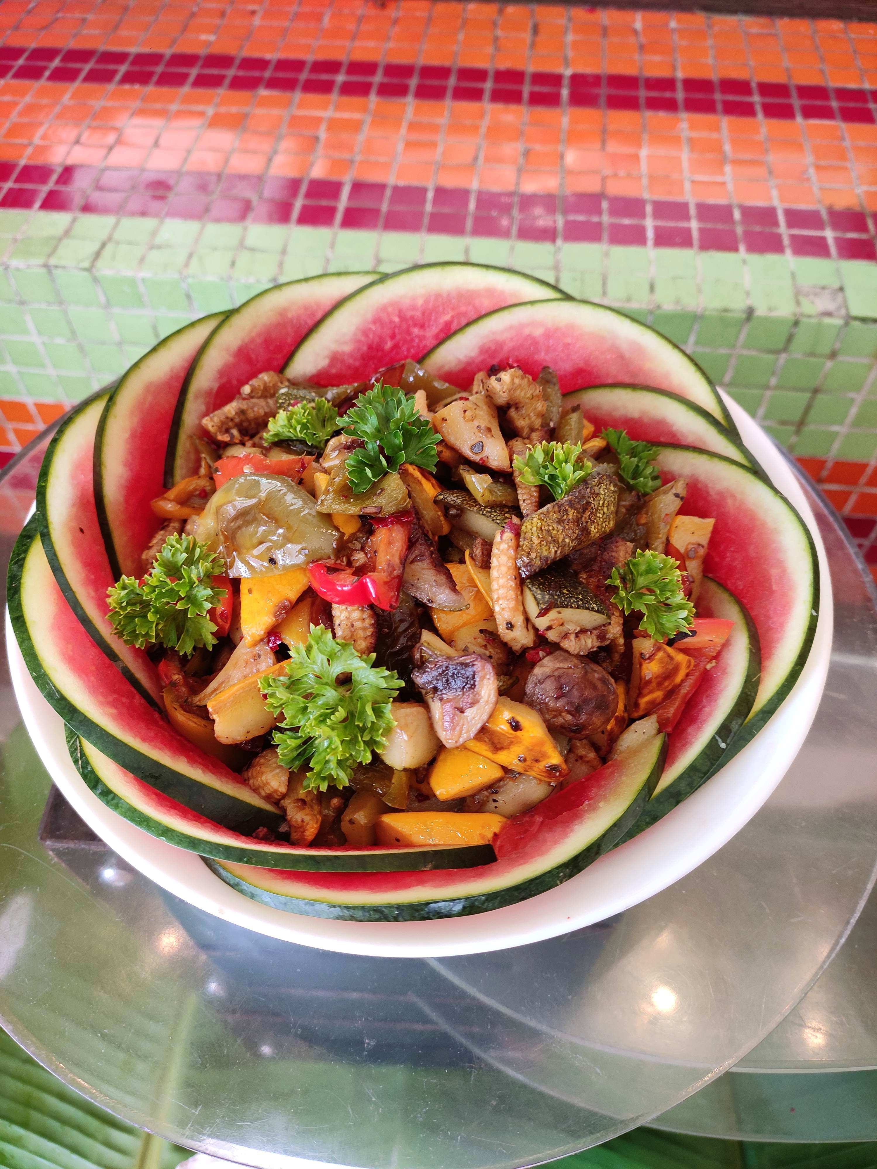 Dish,Food,Cuisine,Salad,Ingredient,Meat,Fattoush,Produce,Recipe,Vegetable