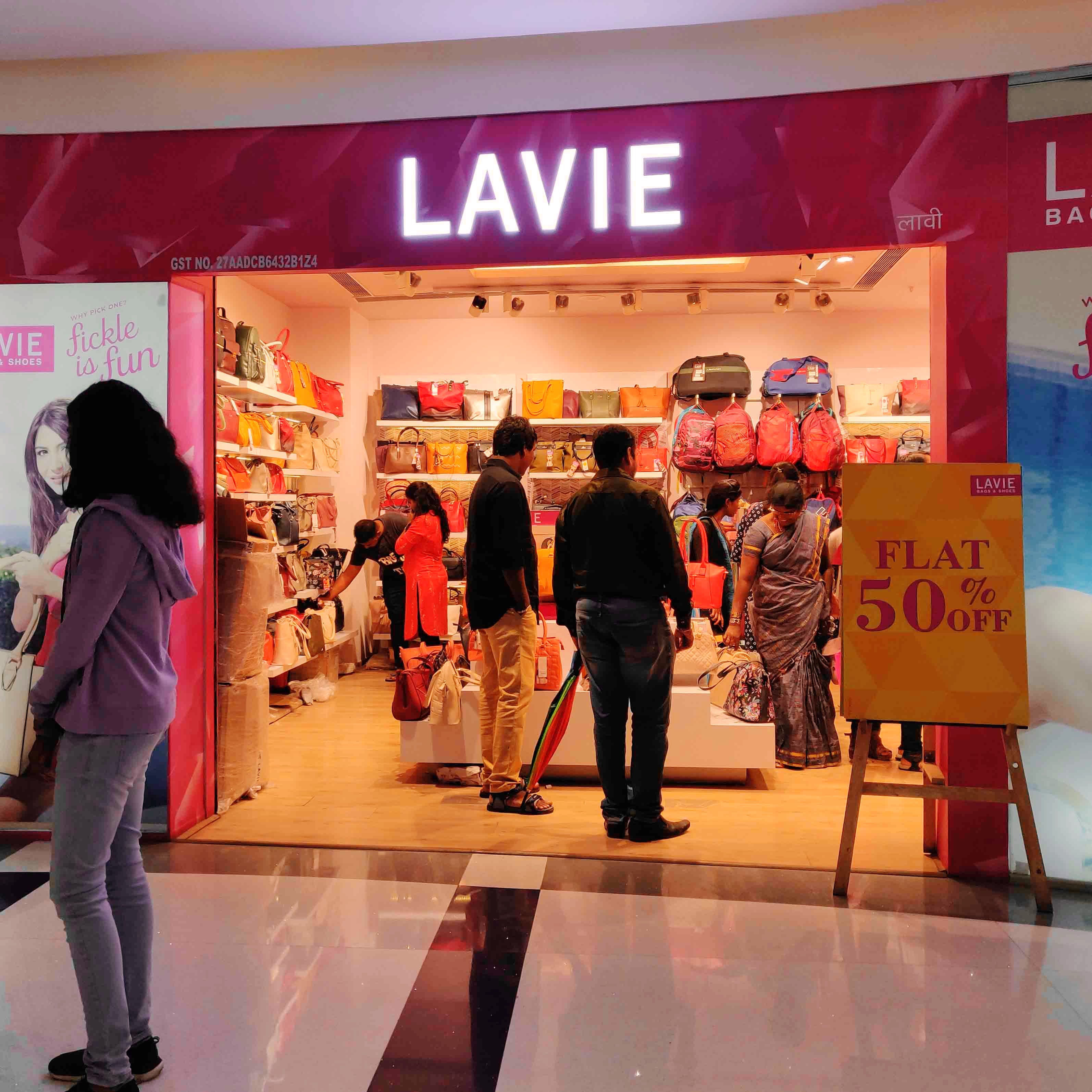 Buy Lavie White Solid Shoulder Bag - Handbags for Women 2407508 | Myntra