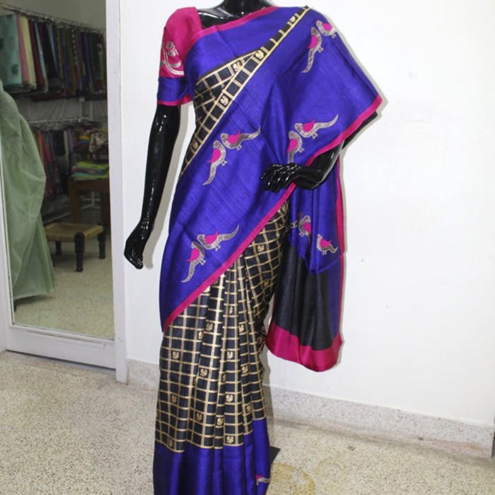 Clothing,Purple,Magenta,Pink,Textile,Silk,Sari,Electric blue,Costume,Pattern