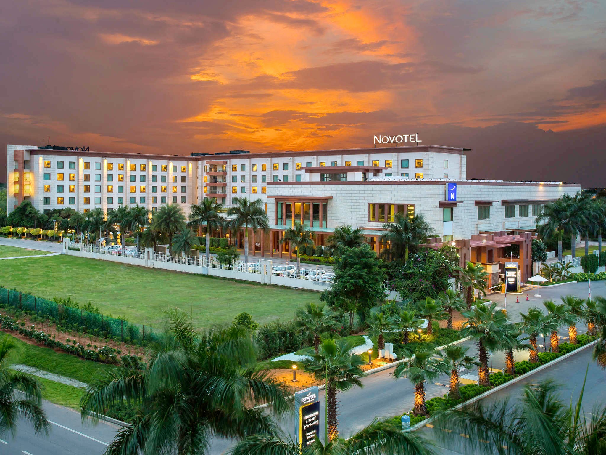 hotel travel lodge in hyderabad