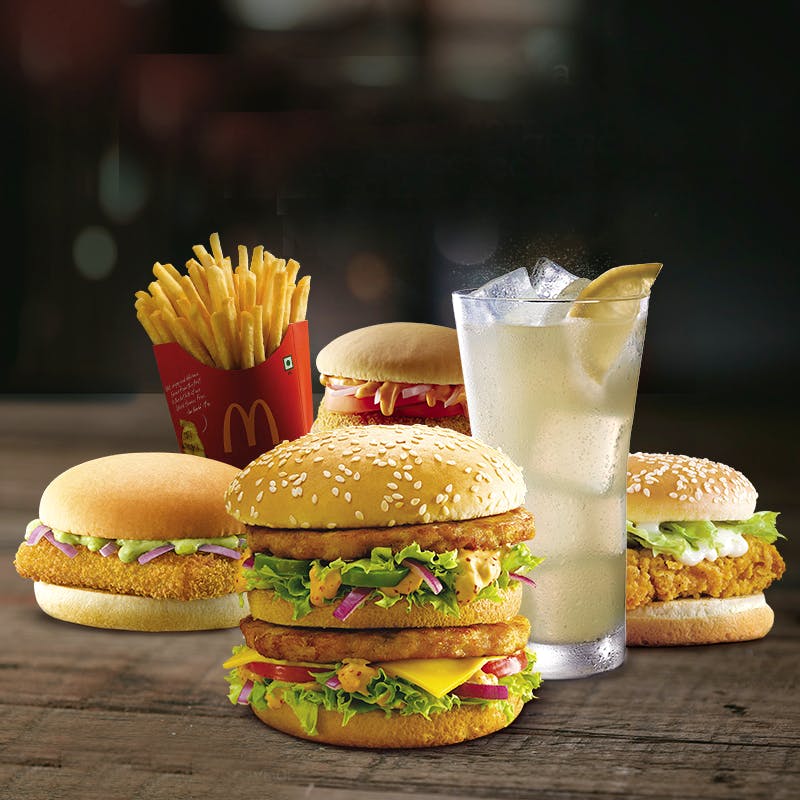 Food,Dish,Hamburger,Junk food,Fast food,Veggie burger,Cheeseburger,Cuisine,Ingredient,Kids' meal